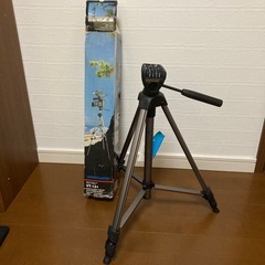 カメラの三脚