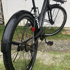 通勤通学にSWARM 27.5インチ ファットバイク 外装6段変速 LEDオートライト