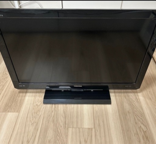東芝　液晶カラーテレビ　32型　録画機能付