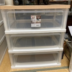 プラ
収納引き出し