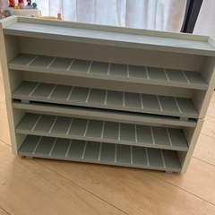 スリコ✴︎大人気で品切れになったトミカミニカー収納棚2点セット