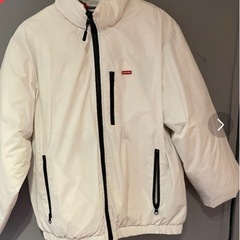シュプリームジャケットの画像