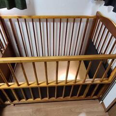 ベビーベッドの画像