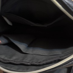 お財布一体型バックの画像