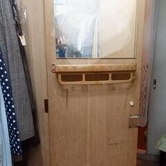 洋服ダンス 鏡付きで便利ですの画像
