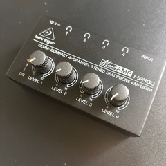 ベリンガーヘッドホンアンプ