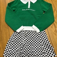 7.子供服　上下セット(130cm)