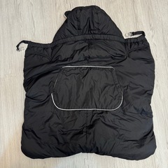 抱っこひもケープの画像