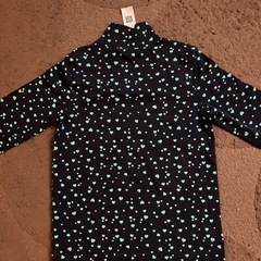新品　160 GAP ハイネックロンT ハート柄の画像