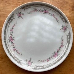 値下げしました⭐️ナルミ食器の画像