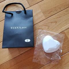 新品 未使用 TIANA.acc リング ホワイトケース付き