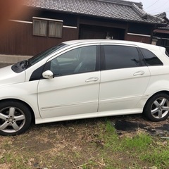 メルセデスベンツB170の出品です。の画像