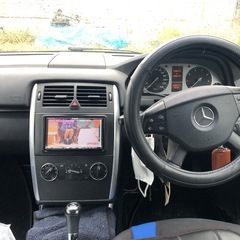 メルセデスベンツB170の出品です。