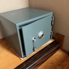 終了【無料】中古　金庫　