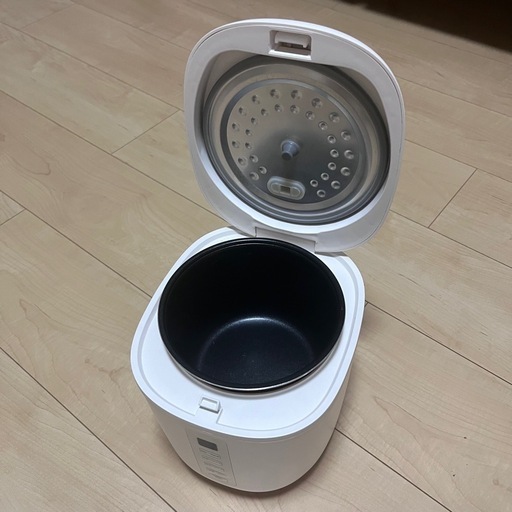 【12月中！限界値下げ】コンパクト炊飯器