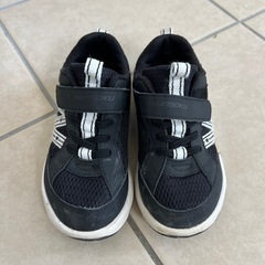瞬足　kidsシューズ19cm　　　