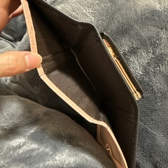 三つ折財布の画像