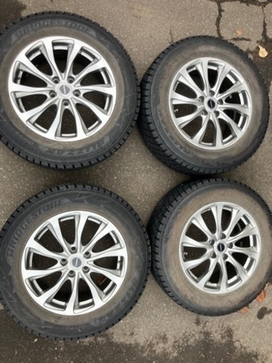 ブリジストン ブリザック 225/65/R17 バリ山　ホイール付