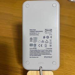 【IKEA ワイアレス充電器】の画像
