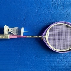 バトミントンラケット