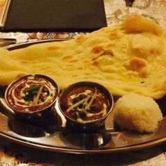 一緒にインドカレーを食べましょうか？
