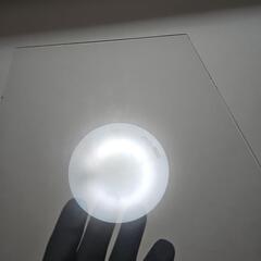 透明ステンドグラスの画像