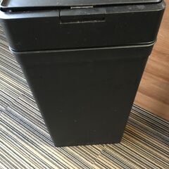 ♪【0円 あげます】ゴミ箱 ごみ箱 ブラック 黒 31×16×6...