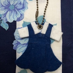 ホルダー　フェルト製