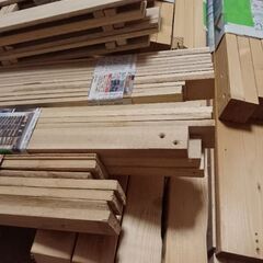 端材色々(キャンプで焚き火用にもどうぞ)の画像