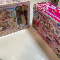 【激安】シルバニアビューティーヘアサロン&りかちゃんハウスの画像