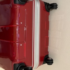 キャリケースの画像