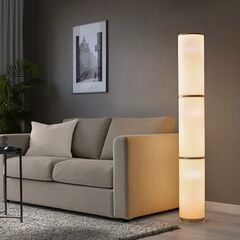 美品 IKEA フロアランプ ホワイト VIDJA