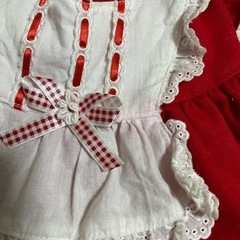 ペット服　古着　S 赤　ワンピースの画像
