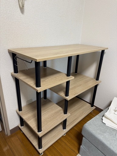 ラック2400円！今週中に取引希望です！
