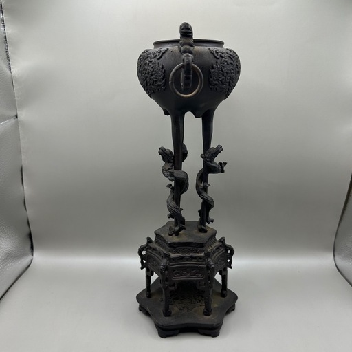 k1102611  金工師造 高岡銅器 蝋型鋳銅 獅子蓋 昇り龍 細密香炉 合箱付 部品無し  中古 現状品
