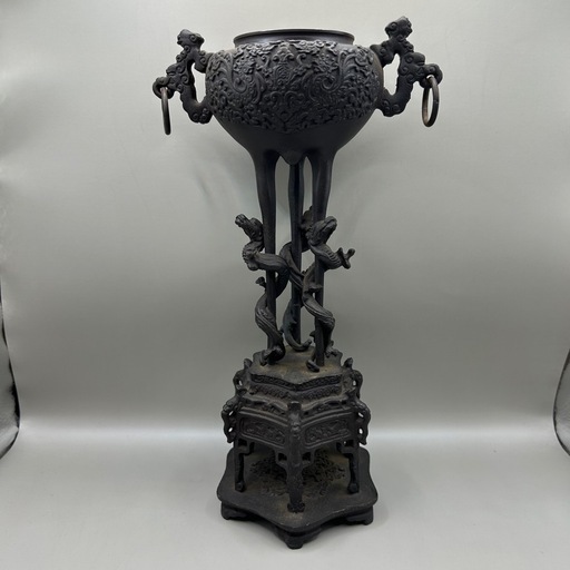 k1102611  金工師造 高岡銅器 蝋型鋳銅 獅子蓋 昇り龍 細密香炉 合箱付 部品無し  中古 現状品