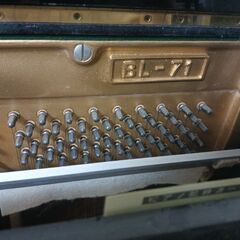 再出品　カワイ　ピアノ　BL71の画像