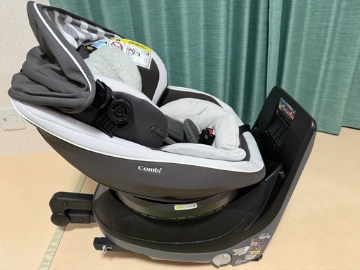 新生児からのコンビ ISOFIX チャイルドシート
