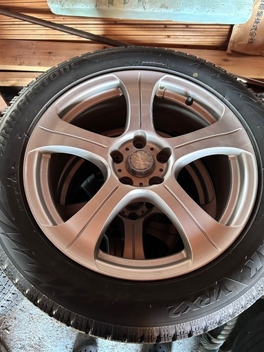 (値下げ)235/50R18 アルミホイール、スタッドレス付き