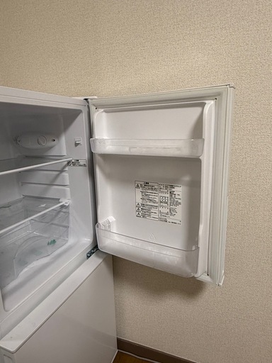 106L 冷蔵庫　6000円　今週日曜日午前まで！！