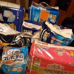オムツまとめ売りの画像