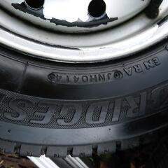 　145R12  スタッドレス　タイヤホイールの画像