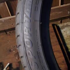 新品未使用 19インチ タイヤ 245 40 2本の画像