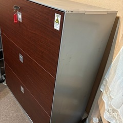 取引中　コクヨ　三段ラテラル書庫　差し上げますの画像