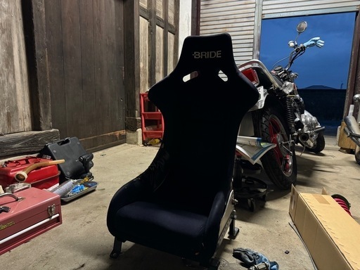 ブリッド フルバケ 中古