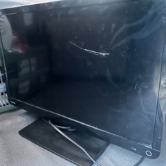 ジャンク品　液晶テレビ　画面にヒビあり