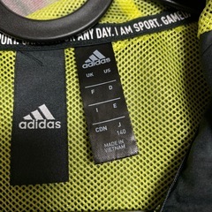 訳あり adidas ジャンバー 140cmの画像