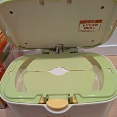 (お取引中)コンビ　おしりふきあたため器　クイックウォーマーの画像