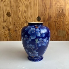t1102609 深川製磁 花瓶 金葡萄文様 青 現状品 中古品...