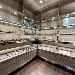 ジュエリー販売スタッフ募集「IVXLCDM」新宿伊勢丹 / 六本木ヒルズの画像